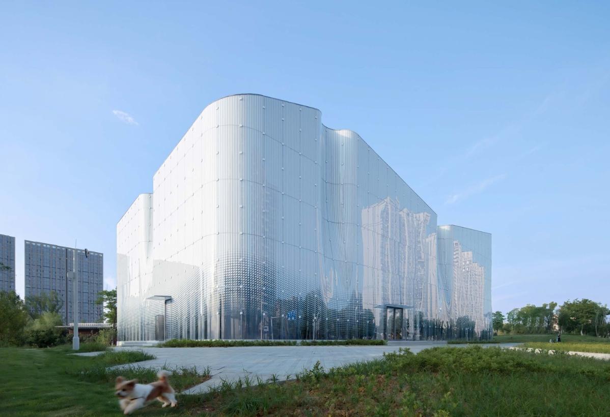 勻質(zhì)、柔和而多變的立面漸變層次，Homogeneous__soft_and_dynamic_facade_?存在建筑.jpg